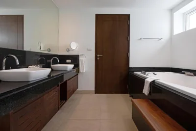 3BR Penthouse with Ocean View & Private Rooftop in Rawai – Photos 3