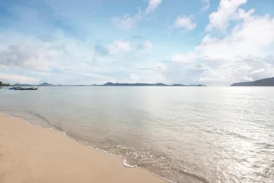 3BR Penthouse with Ocean View & Private Rooftop in Rawai – Photos 14